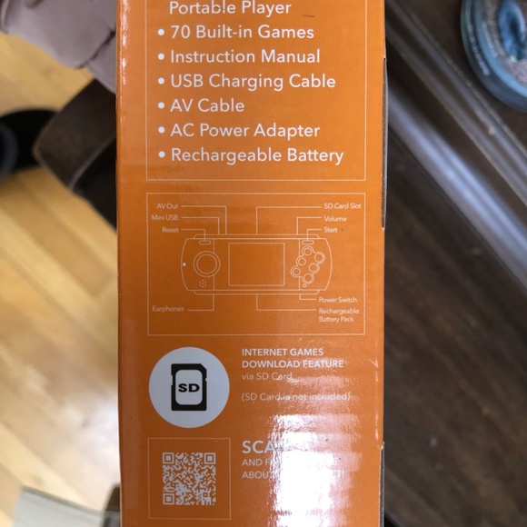 Atari Handheld - Picture 3 of 5